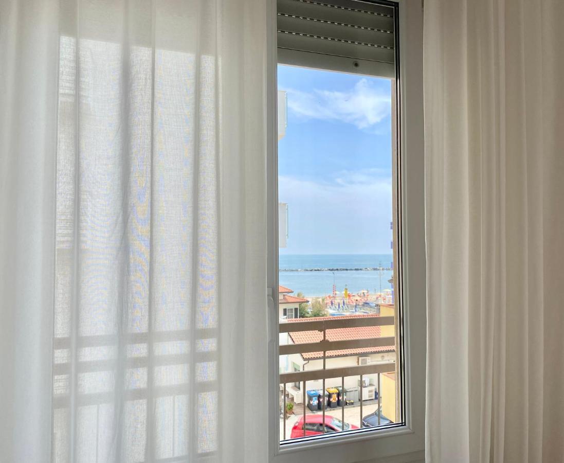 Santa Barbara Hotel & Apartments ベラーリア・イジェア・マリーナ エクステリア 写真