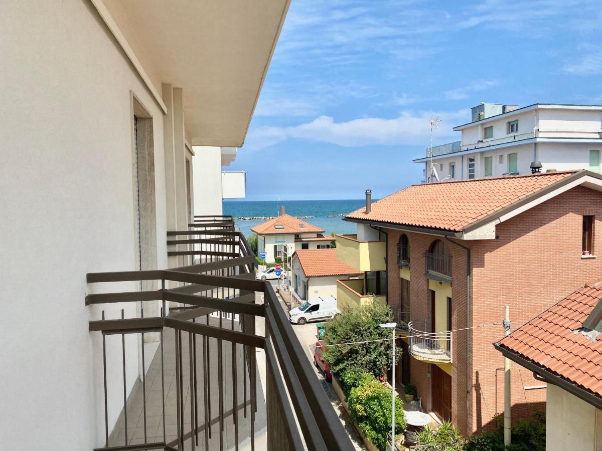 Santa Barbara Hotel & Apartments ベラーリア・イジェア・マリーナ エクステリア 写真
