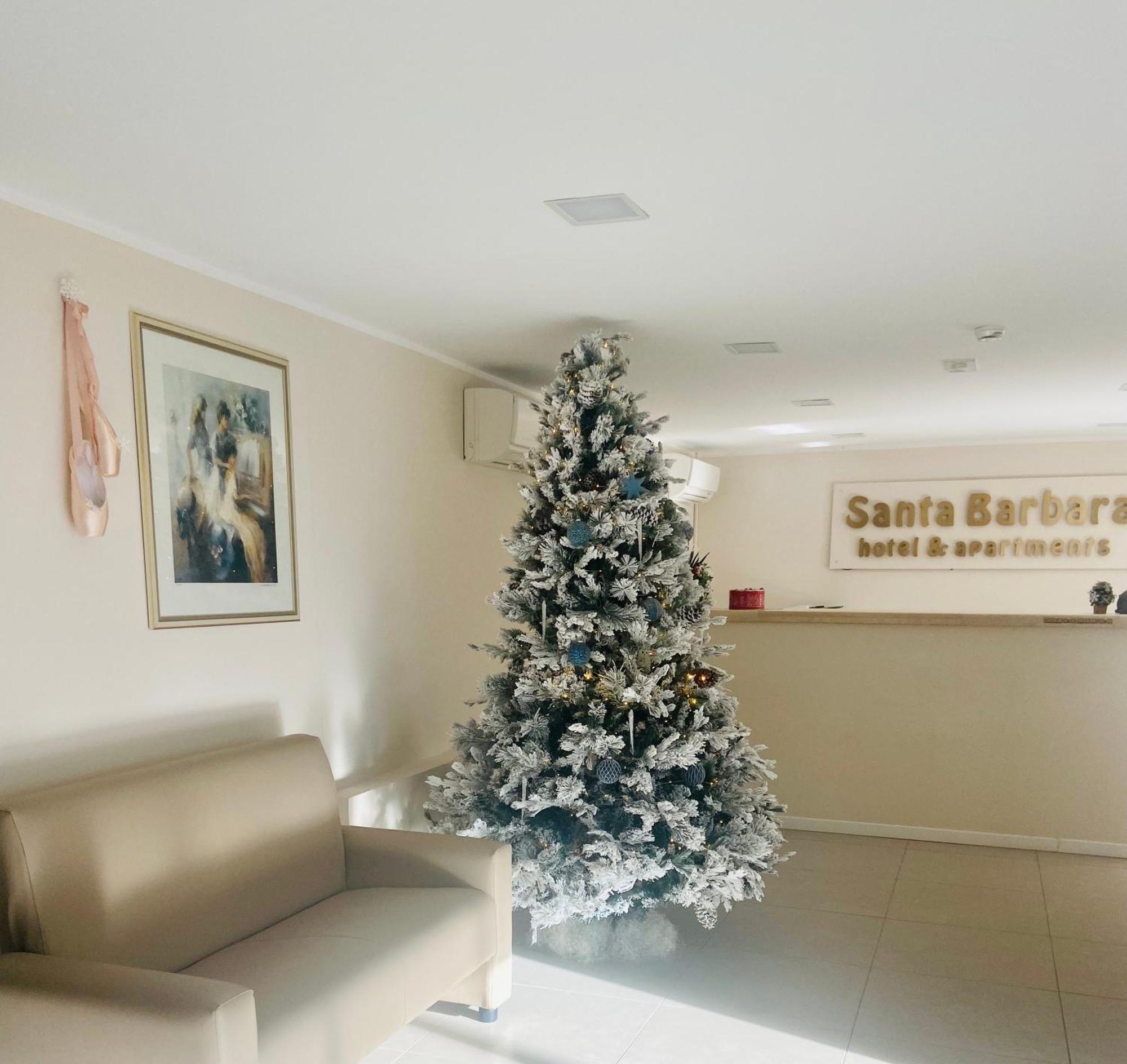 Santa Barbara Hotel & Apartments ベラーリア・イジェア・マリーナ エクステリア 写真