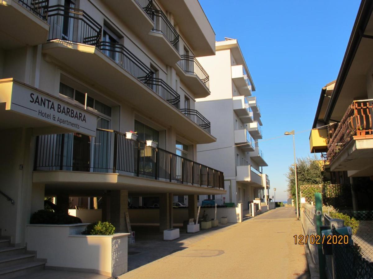 Santa Barbara Hotel & Apartments ベラーリア・イジェア・マリーナ エクステリア 写真