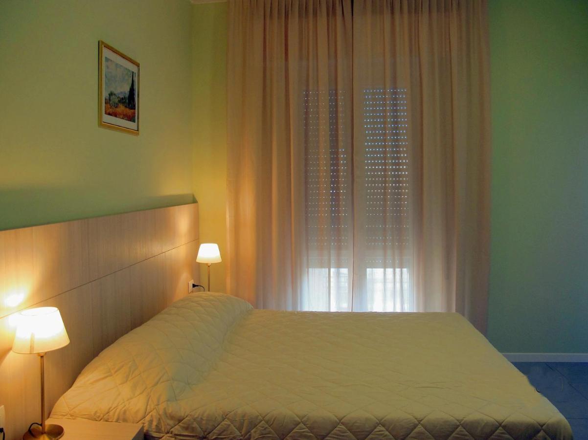 Santa Barbara Hotel & Apartments ベラーリア・イジェア・マリーナ エクステリア 写真